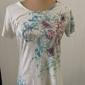 Floral Cross Graphic Tee by American Canvas. Med NWt